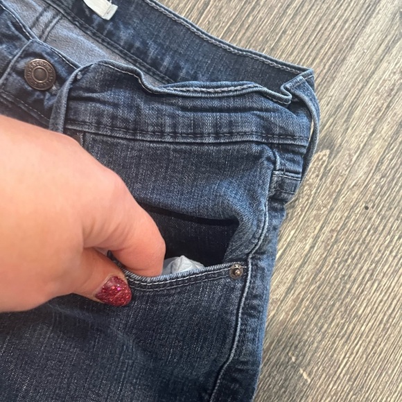 Levi's 505 Straight Leg Jeans Pockets Regular Fit Denim Dark Wash Size 4 Short - Picture 4 of 13